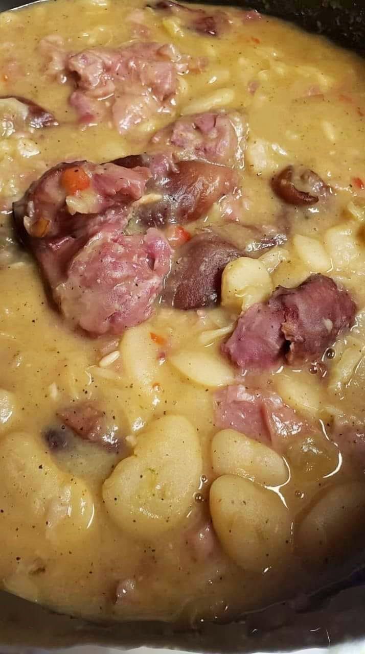 WHITE BEAN AND HAM HOCK SOUP!!!