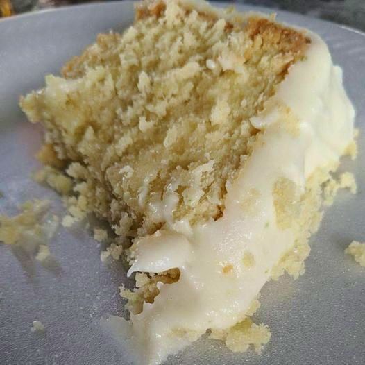 Key Lime Poundcake with Key Lime Cream Cheese Icing!!!
