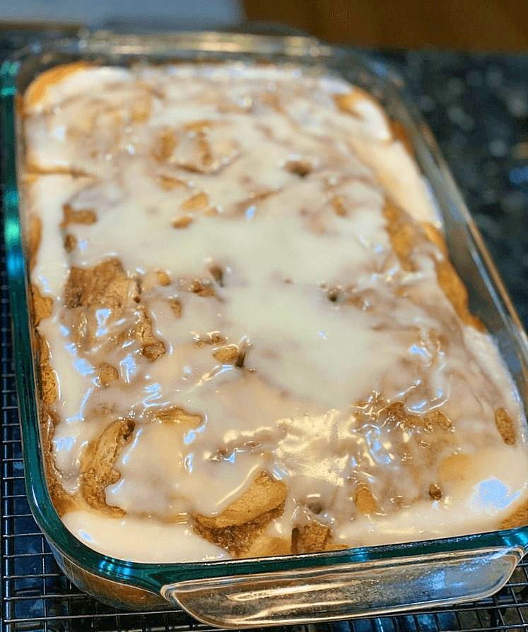 Cinnamon Roll Cake with Cream Cheese Frosting!!!