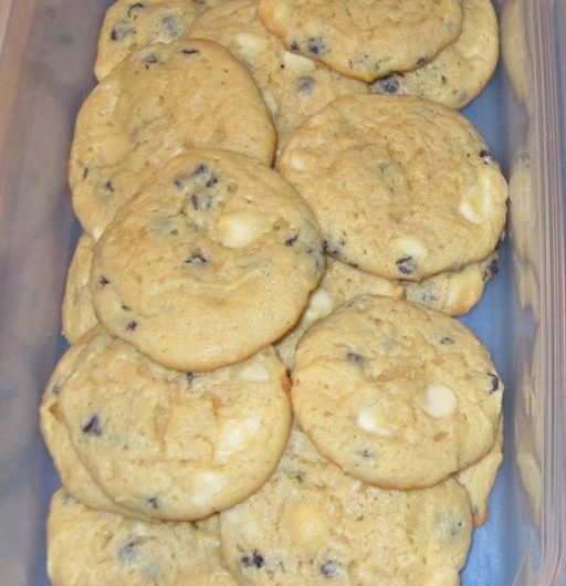 Blueberry Cheesecake Cookies