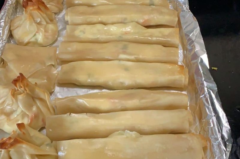 Easy Baked Cream Cheese Rangoon Rolls