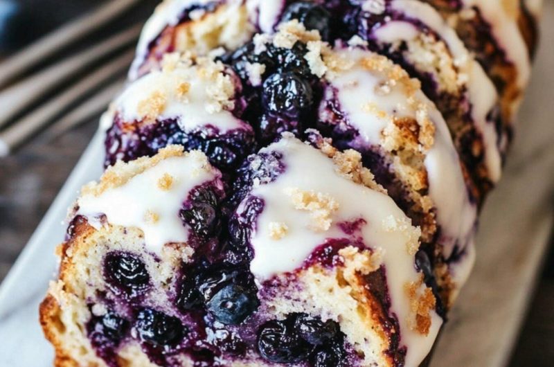 Roasted Blueberry Pull-Apart Loaf