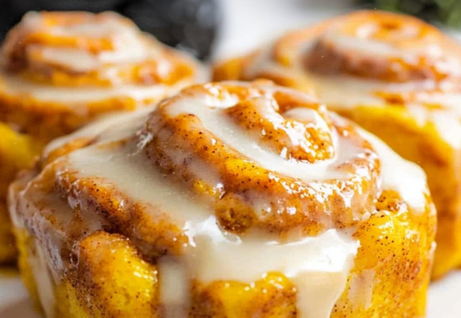 Pumpkin Cinnamon Rolls