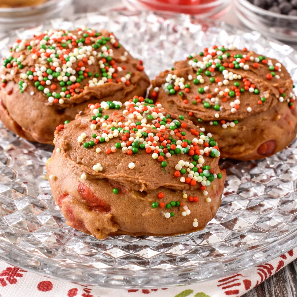 A plate of homemade Italian Toto Cookies with chocolate and spice flavor.